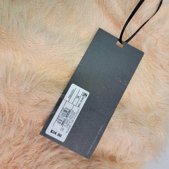 Future Collective Women's Crewneck Eyelash Sweater Peach Orange XL - Picture 4 of 7